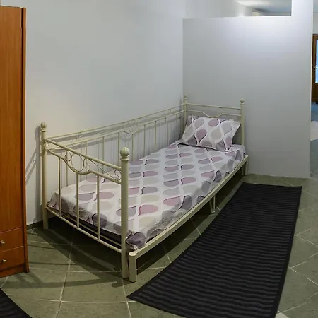 Affordable And Cozy Flat Capsule hotel Sofia